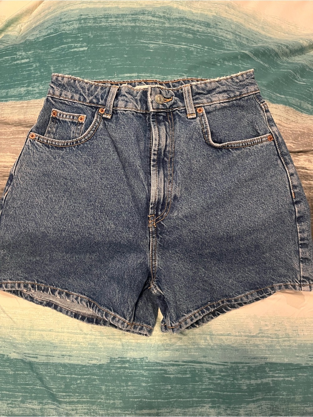 Zara High-Waist Blue Denim Mom Shorts